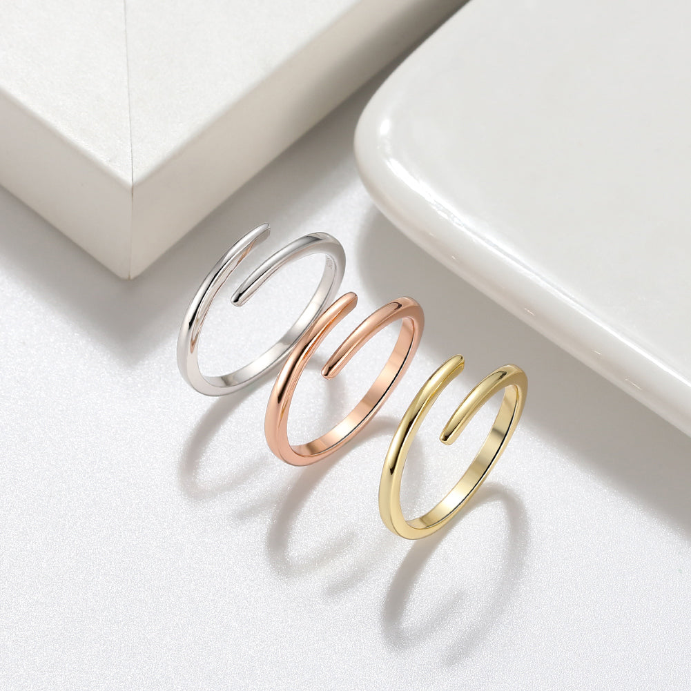 Anillo Plata Italiana 925 bañado en Oro de 14K .