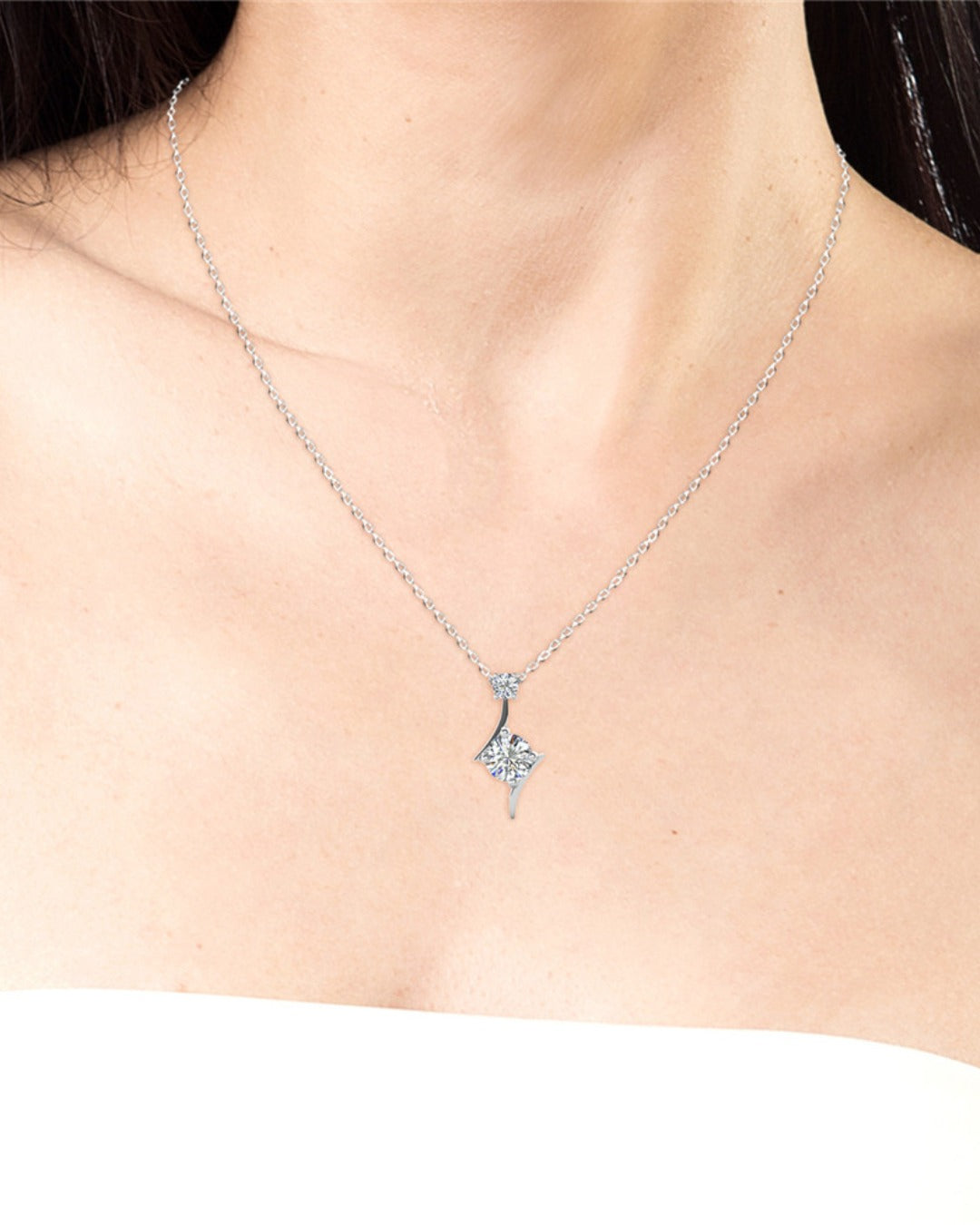 Collar SHERATAN Plata 925 con Moissanitas de 1 y 0.17 Quilate