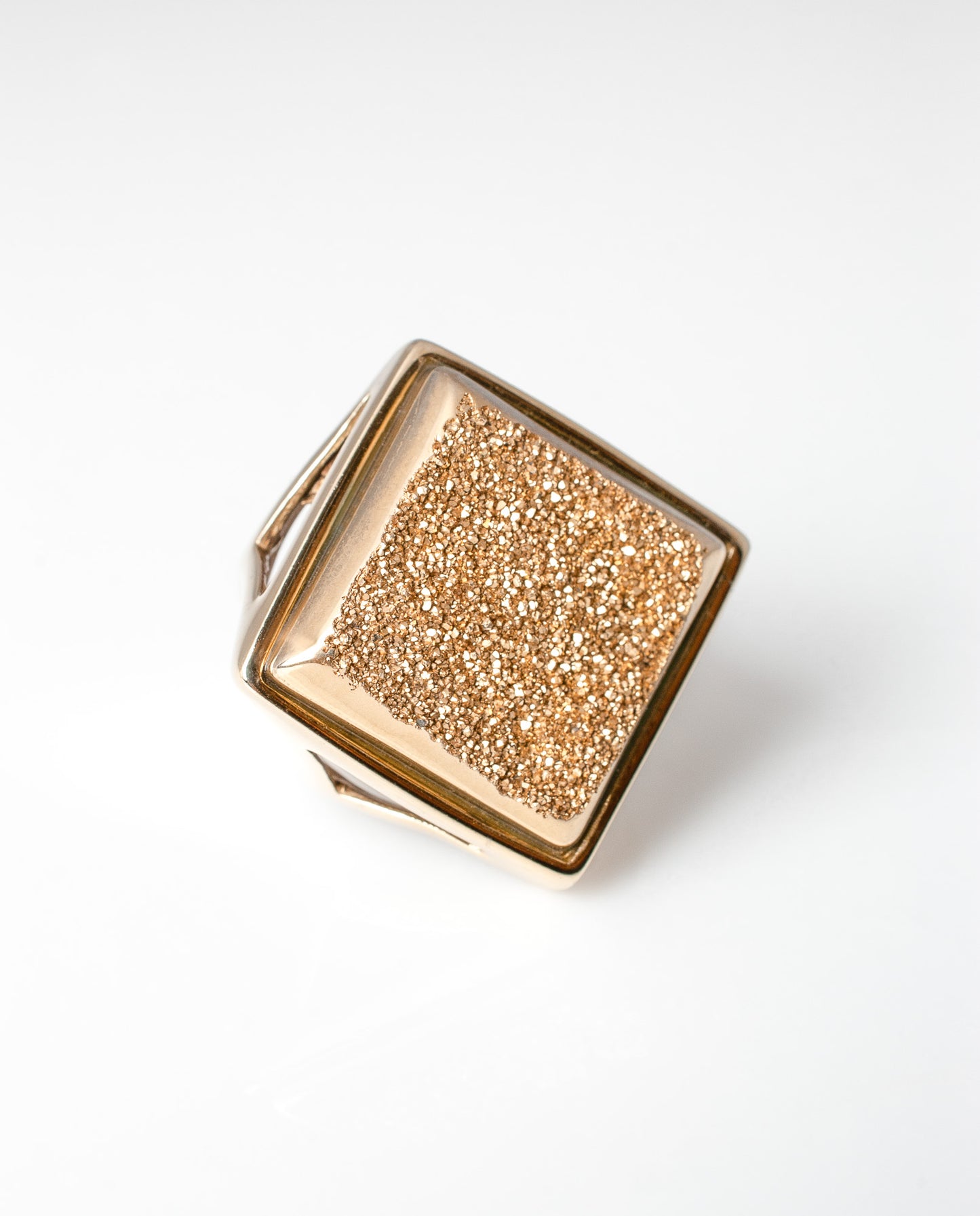 Anillo Drusa Metalizada Baño Oro 18k