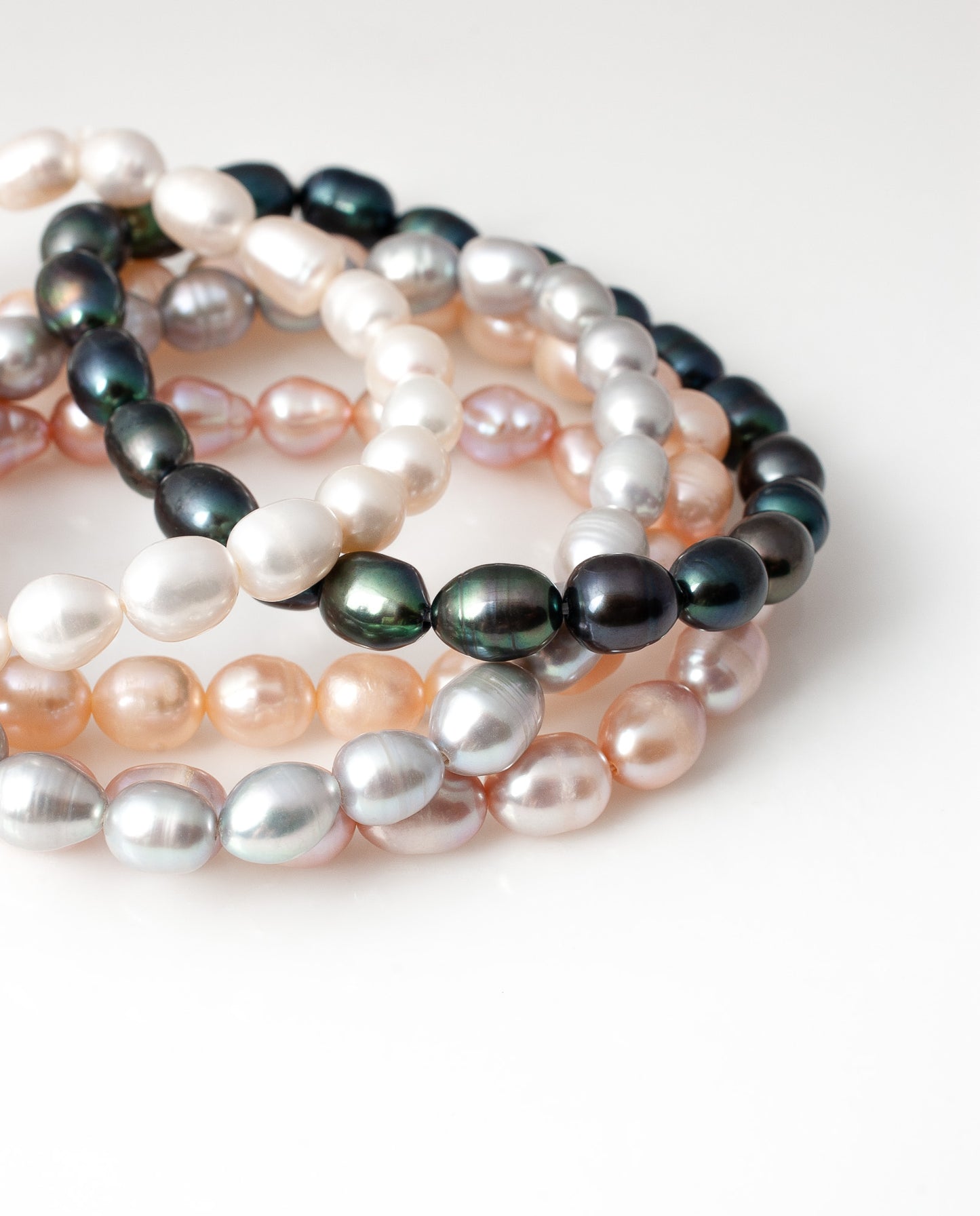 Set pulseras elasticadas 5 en 1 de Perlas de Río de 7mm