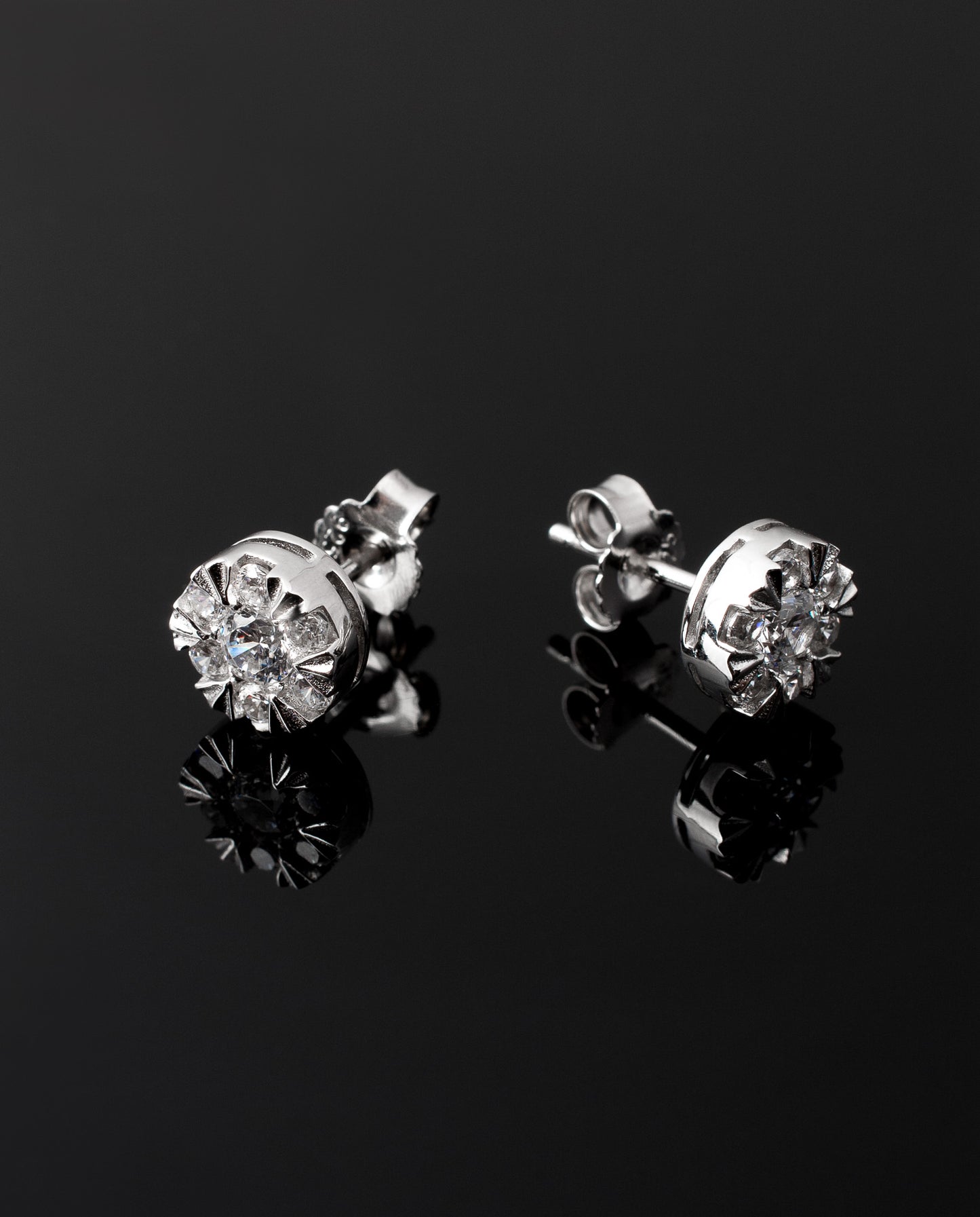 Aros stud CÍRCULO Plata 925 elaborado con Cristal Swarovski