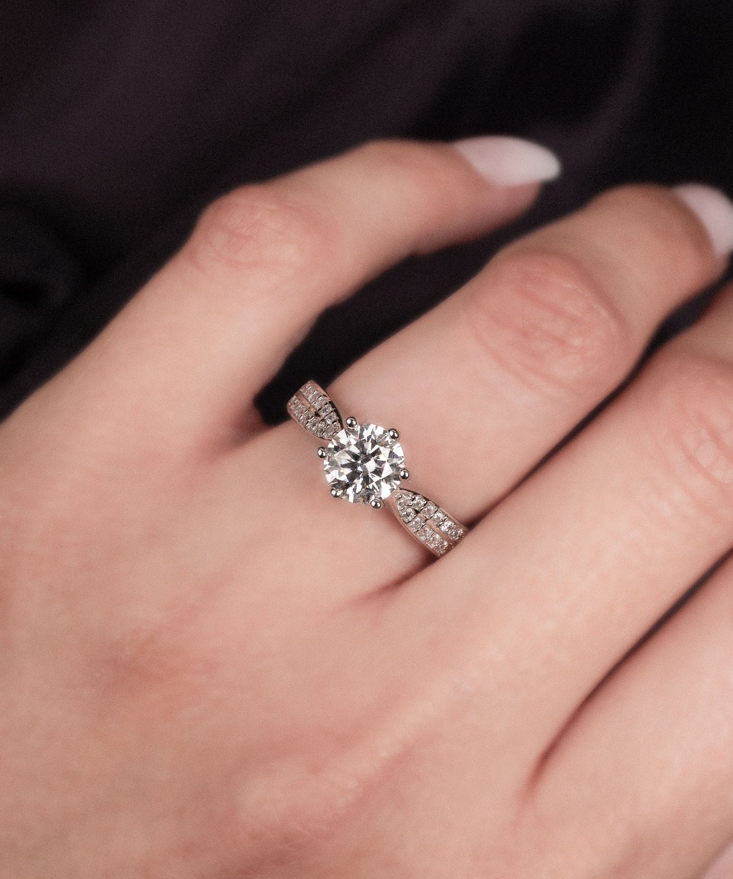 Anillo BELLATRIX Plata 925 con Moissanita de 1 Quilate