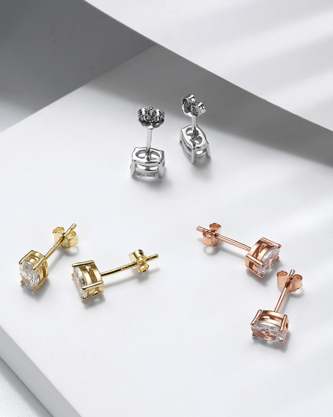 Aros de Plata 925 Rodinados y Cristal Swarovski de 4x6mm