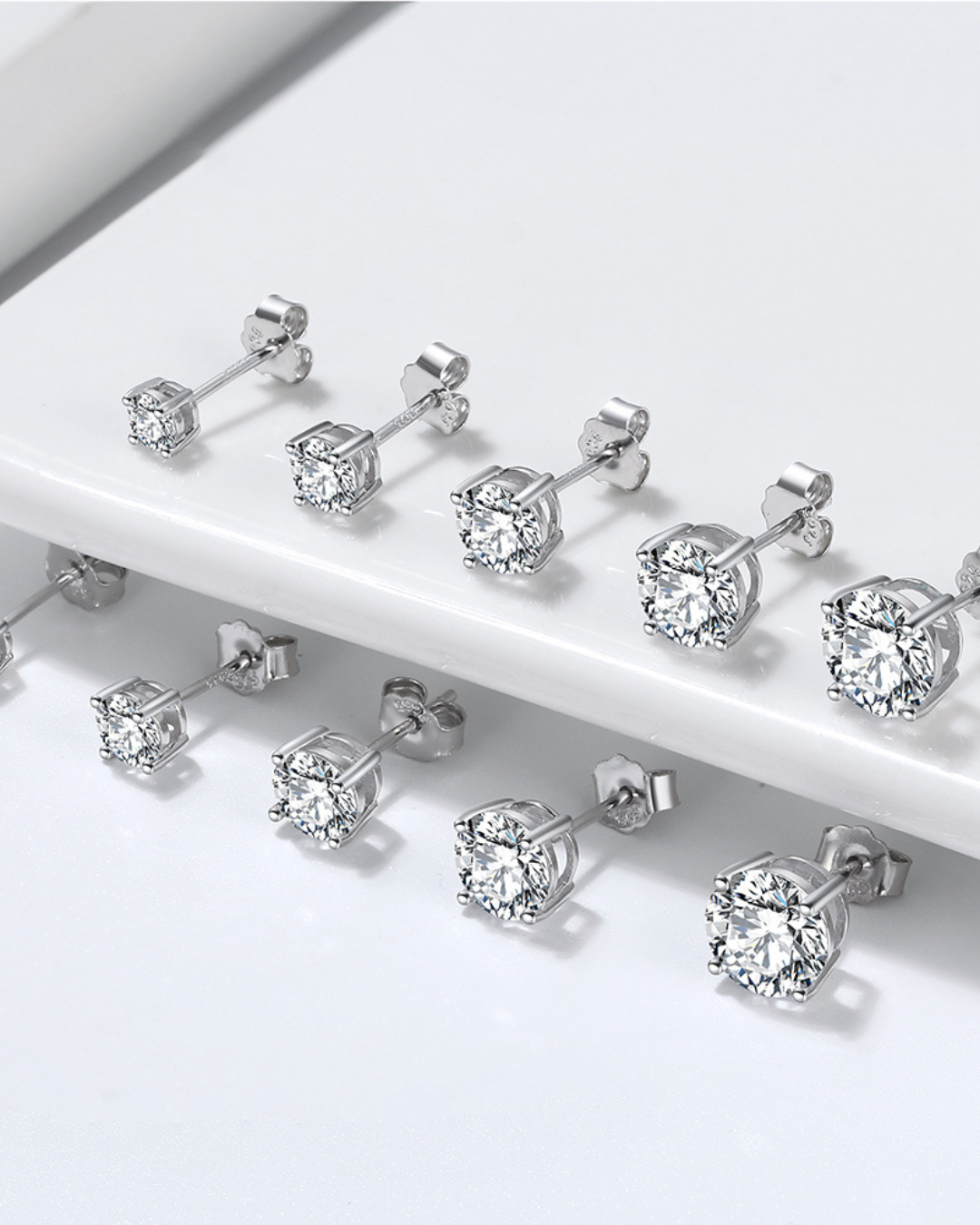 Aros de Plata 925 Rodinados y Cristal Swarovski de 4mm